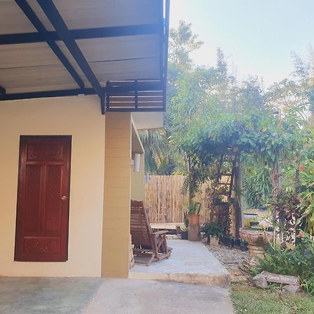 Mind'S Homestay มายด์โฮมสเตย์ Kampong Huaibu Exterior foto